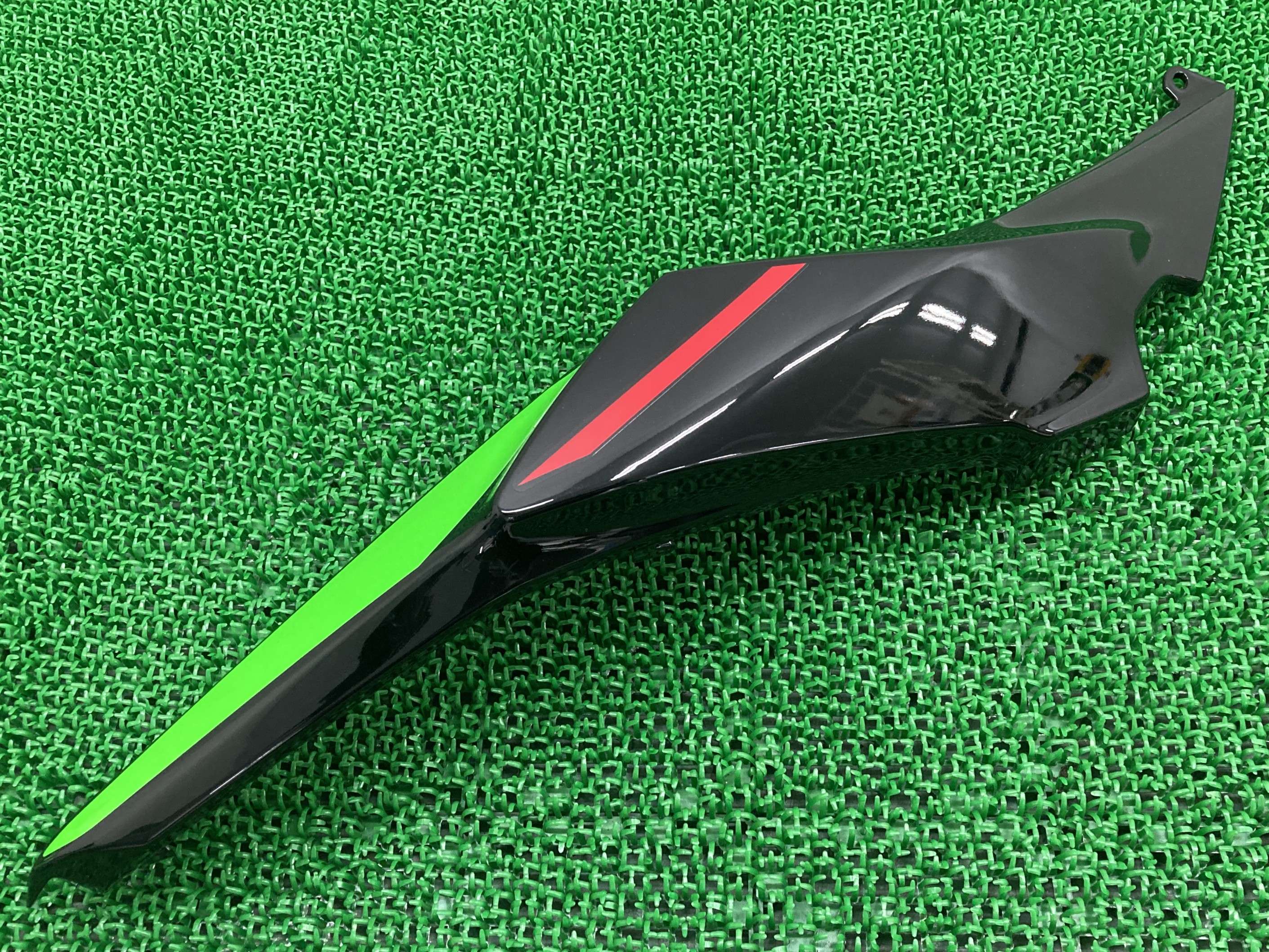 NINJA650 テールカバー 右 黒 36041-0034 カワサキ 純正 バイク 部品 ER650H テールカウル ニンジャ650 KRTエディション 極上品 車検 Genuine 【中古】 mC