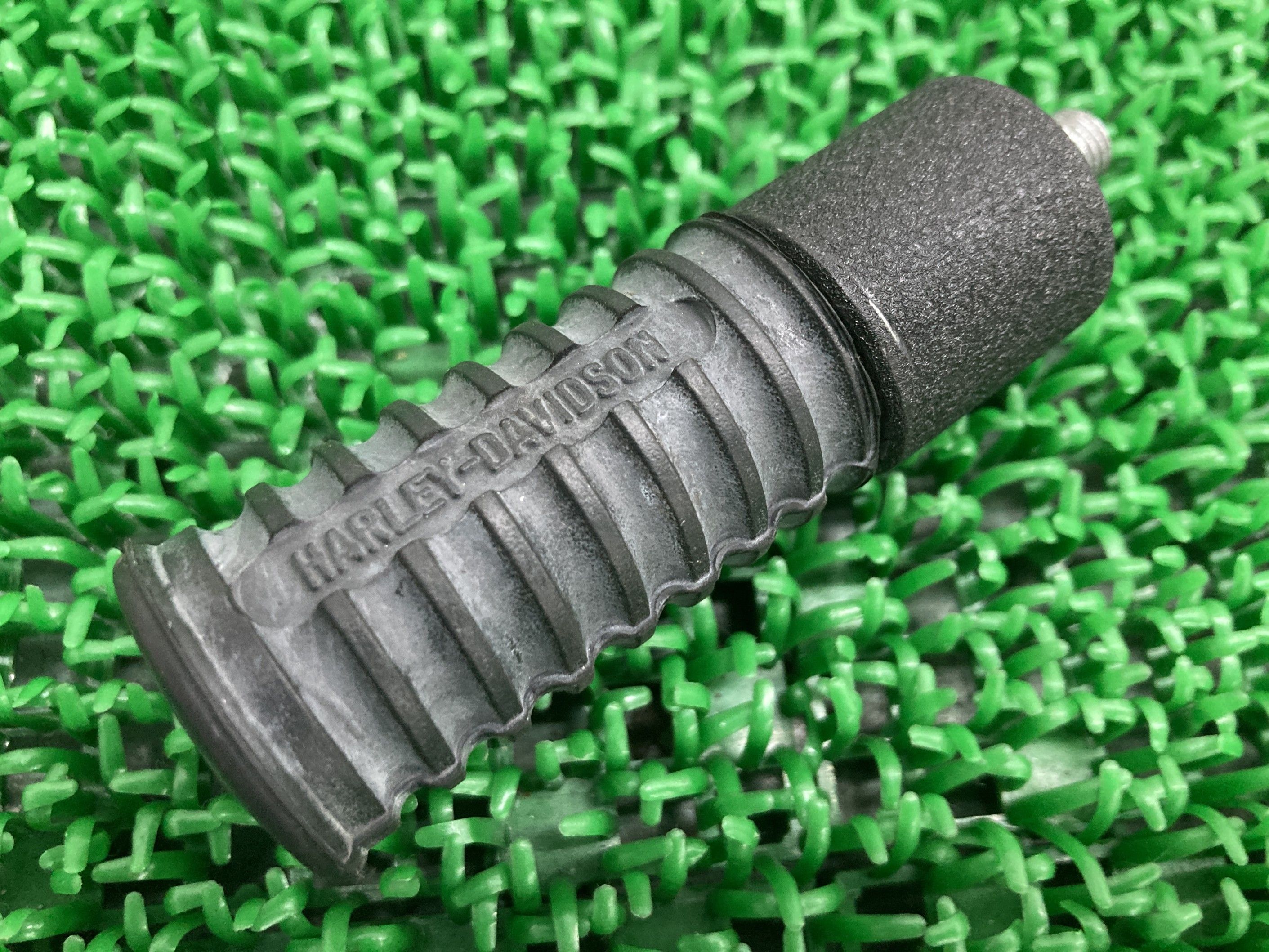 VRSC シフターペグ ハーレー 純正 バイク 部品 V-ROD ブイロッド シフトペダルペグ スペーサー付き コンディション良好 車検 Genuine 【中古】 lF|ティーエスパーツ 店