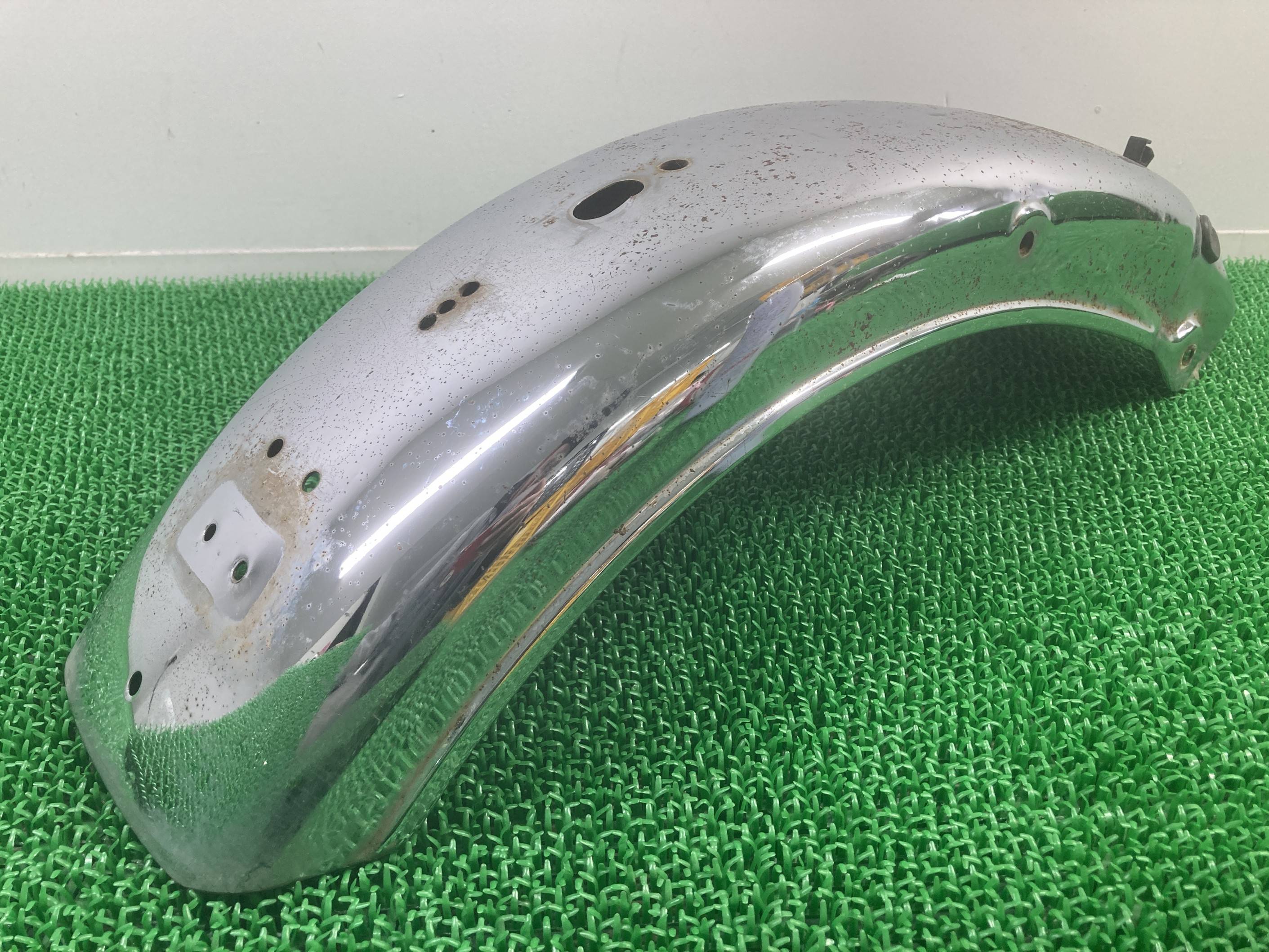 TX500 リアフェンダー ヤマハ 純正 バイク 部品 当時物 4サイクルマッハ 修復素材やレストア用に コケキズ無し イチオシ商品 品薄 車検 Genuine 【中古】 Fq