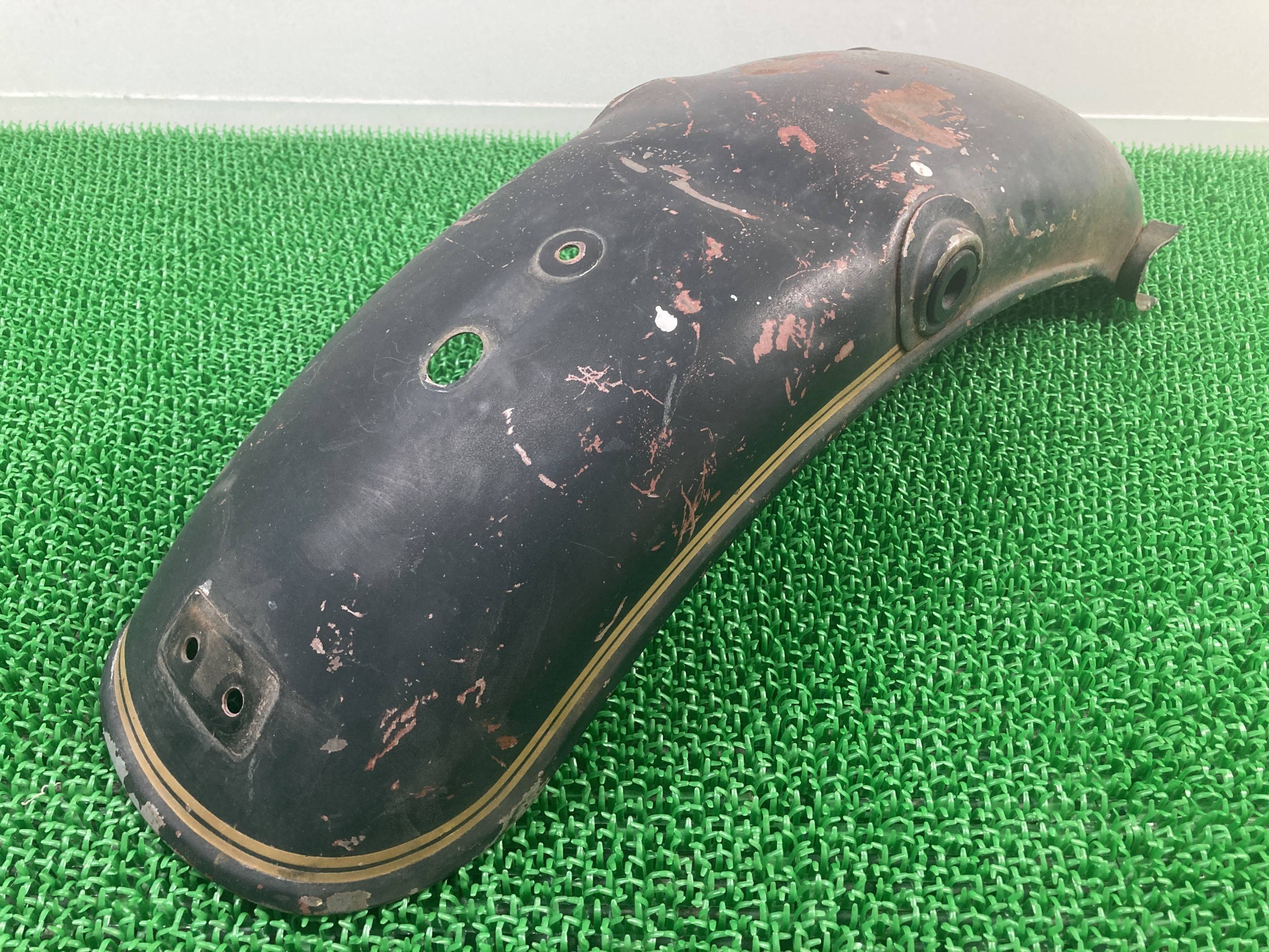 TX650 リアフェンダー ヤマハ 純正 バイク 部品 当時物 ネオクラシック バーチカルツイン ヴィンテージ イチオシ商品 品薄 車検 Genuine 【中古】 sF