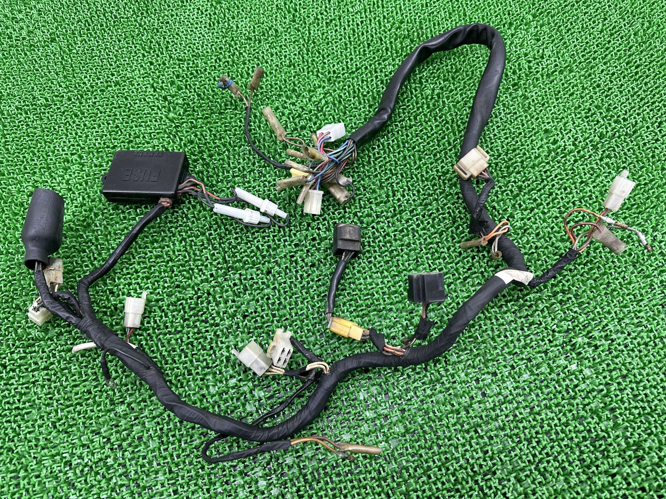 XS250SP メインハーネス ヤマハ 純正 バイク 部品 4A8 XS250スペシャル 断線無し 品薄 希少品 当時物 車検 Genuine 【中古】 Sp｜ティーエスパーツ　店