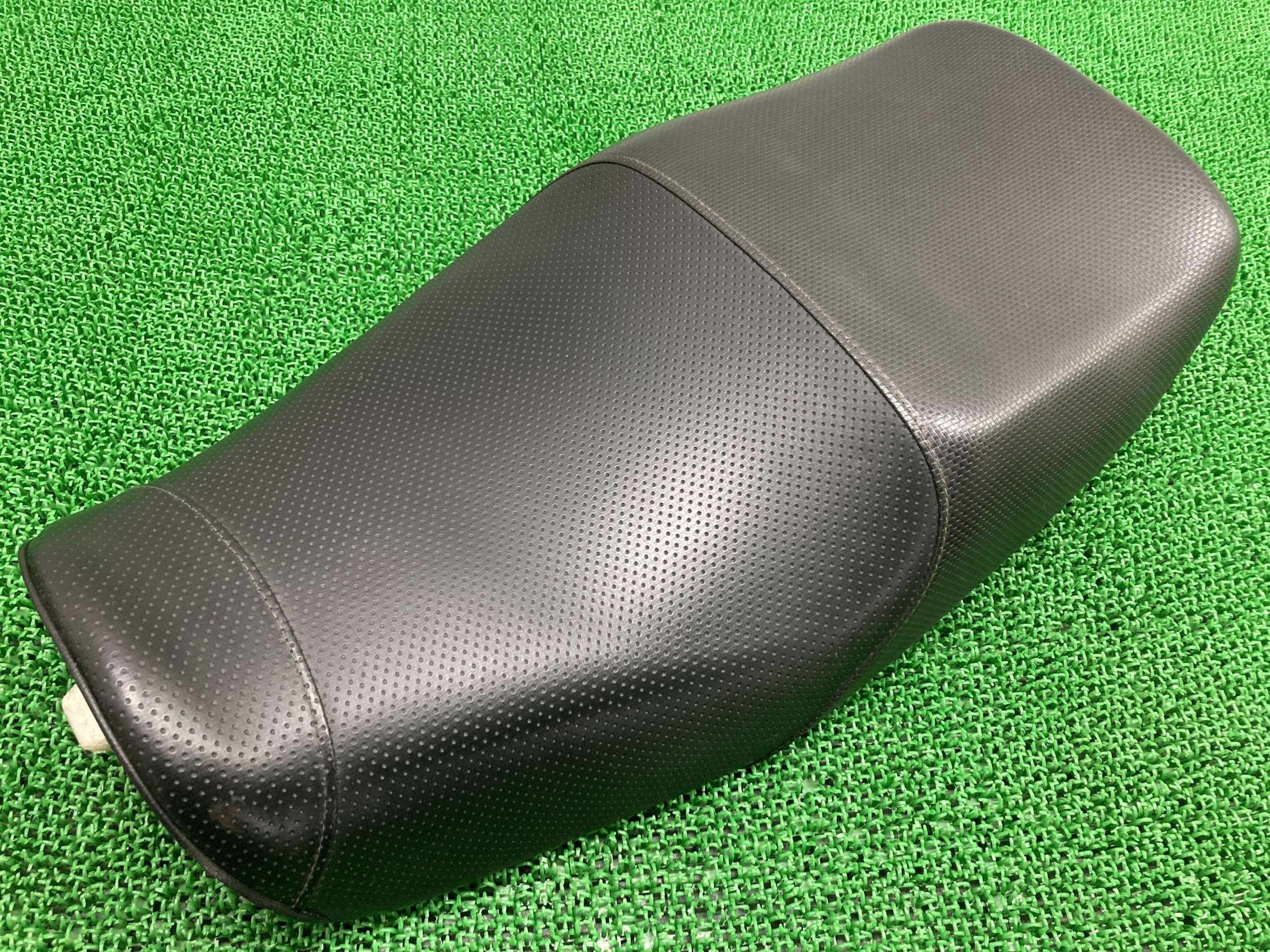 ZRX1200R シート 53001-1831 カワサキ 純正 バイク 部品 ZR1200A ZRX1200S ZRX1100 張替済 カーボン調 車検 Genuine 【中古】 Du 22,052円