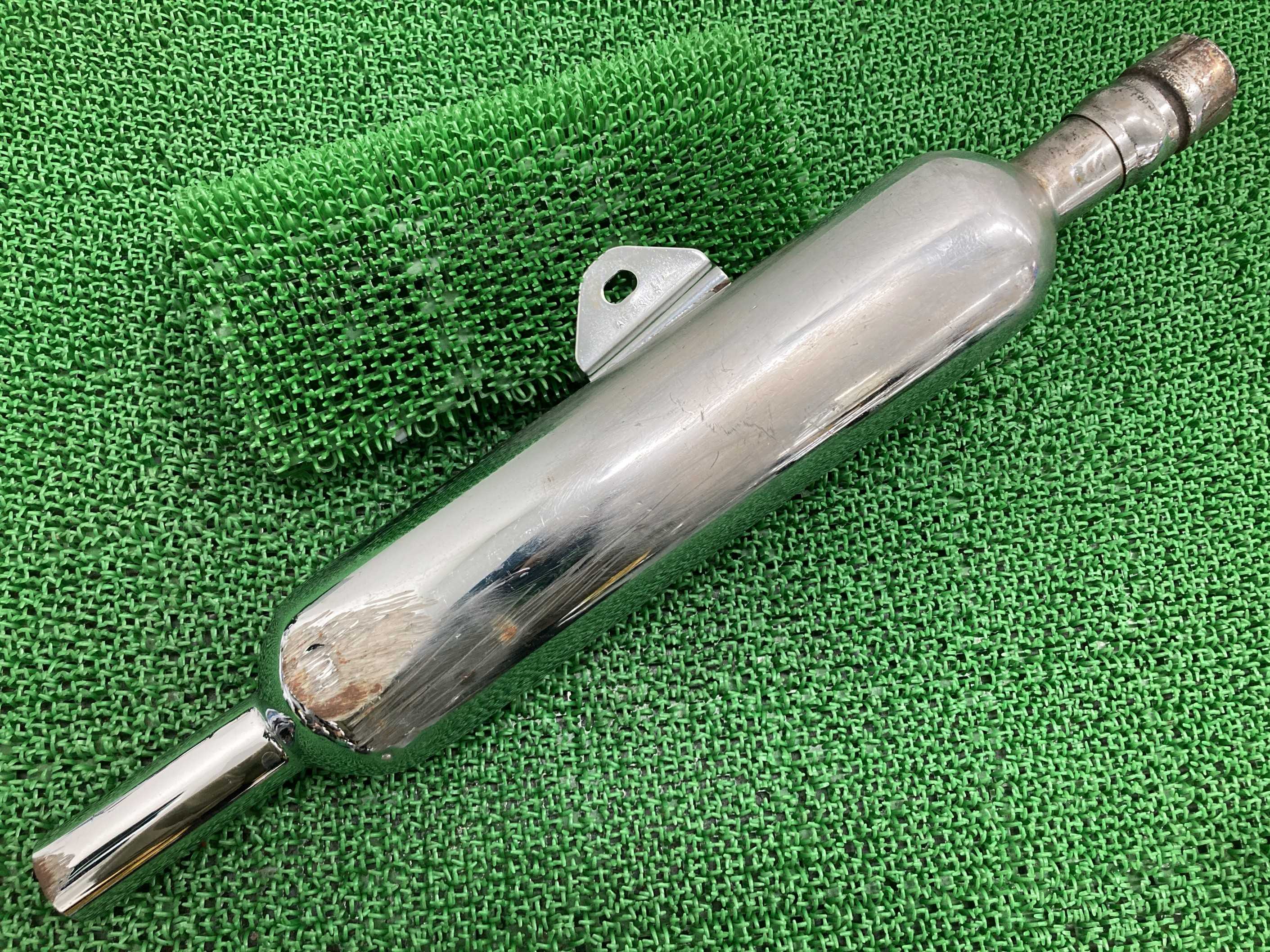 エストレヤ サイレンサーマフラー K396 カワサキ 純正 バイク 部品 BJ250A エストレア ESTRELLA 穴あき無し カスタム素材に 車検 Genuine 【中古】 In|ティーエスパーツ 店