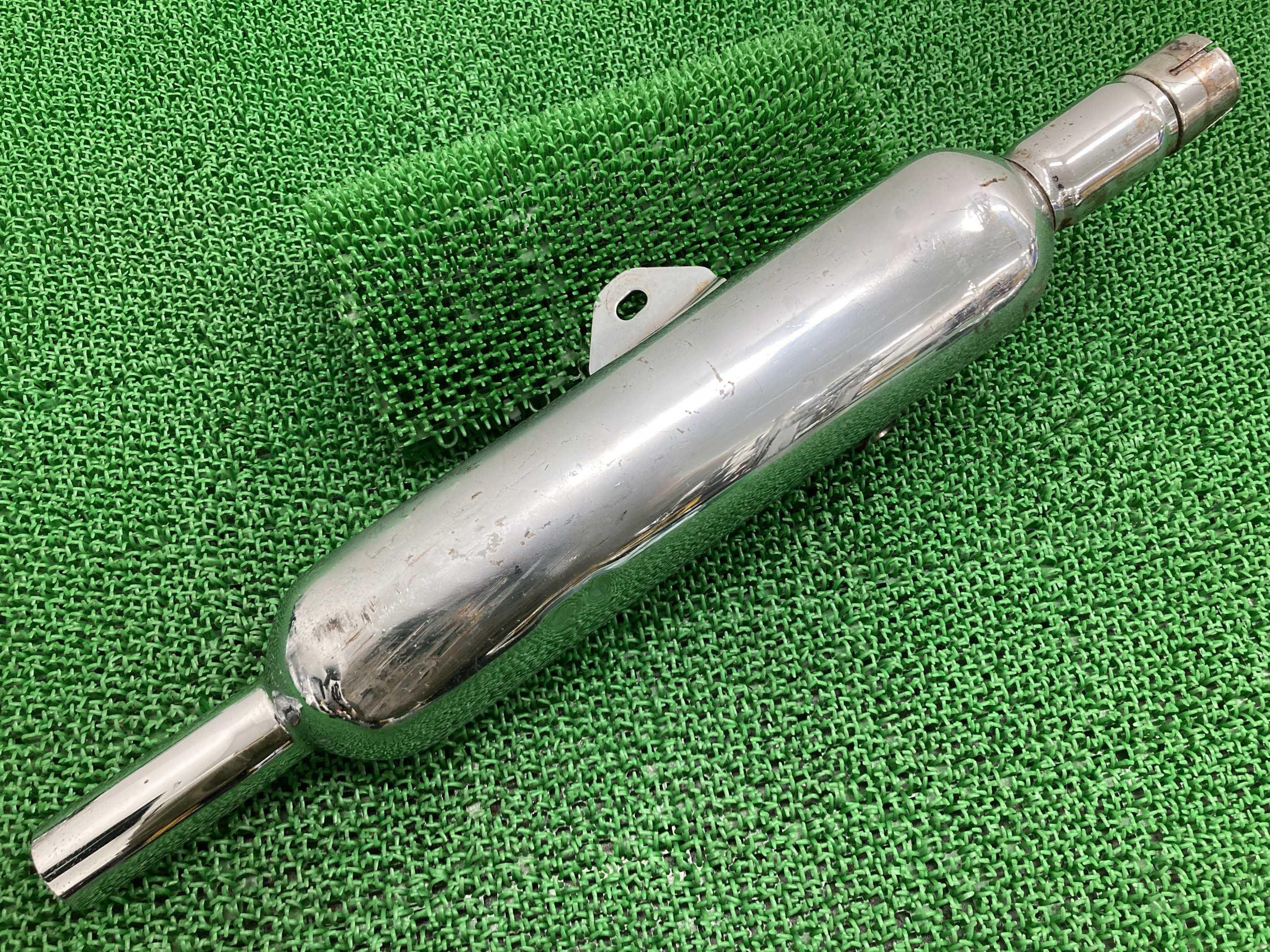 エストレヤ サイレンサーマフラー K508 カワサキ 純正 バイク 部品 BJ250A エストレア ESTRELLA FI インジェクション カスタム素材に 穴あき無し 車検 Genuine 【中古】 zB｜ティーエスパーツ　店