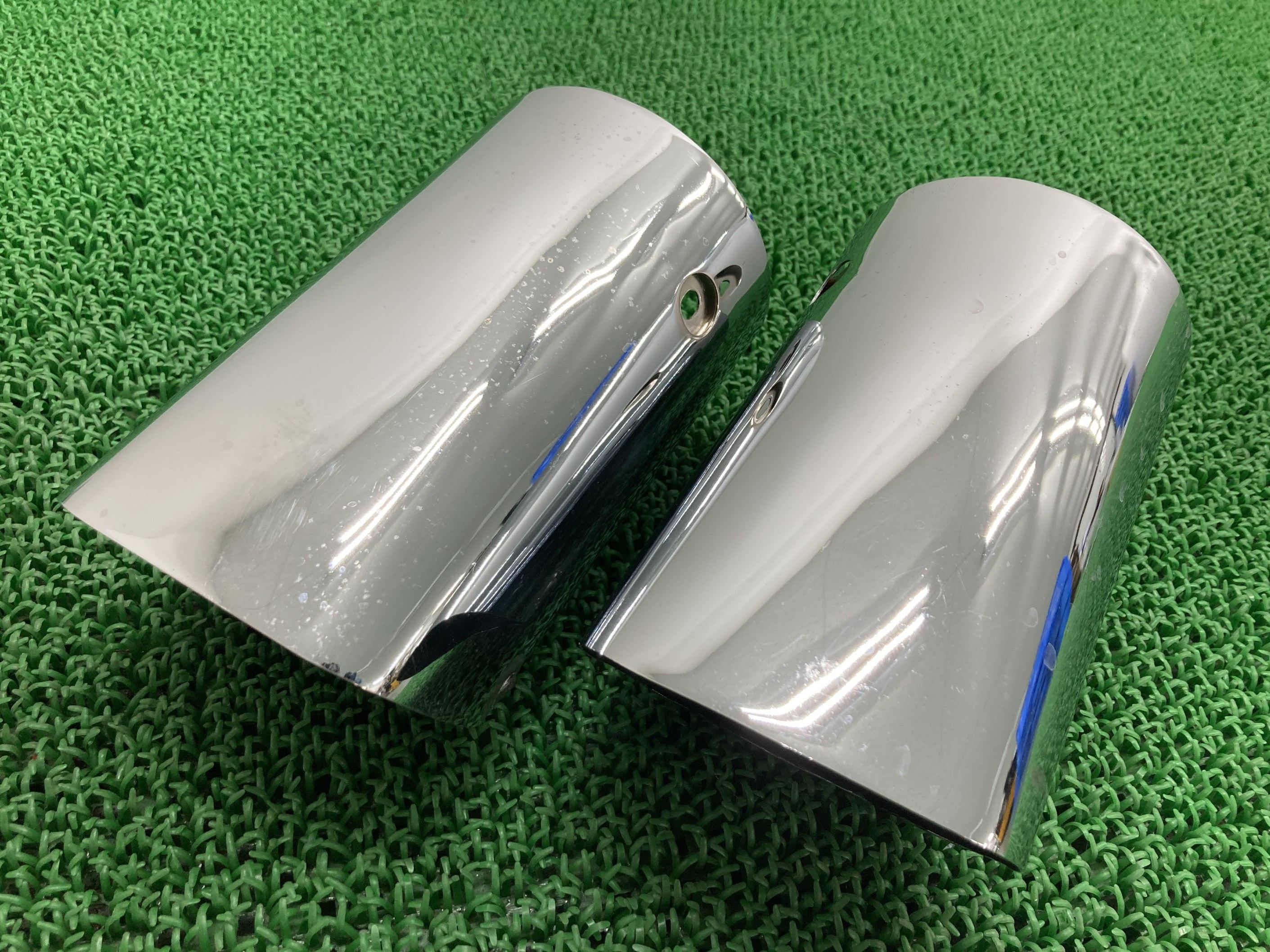 GL1800 マフラーエンド 左右 ホンダ 純正 バイク 部品 SC47 ゴールドウイング マフラーカッター エンドカバー コケキズ無し おすすめ品 車検 Genuine 【中古】 eV|ティーエスパーツ 店