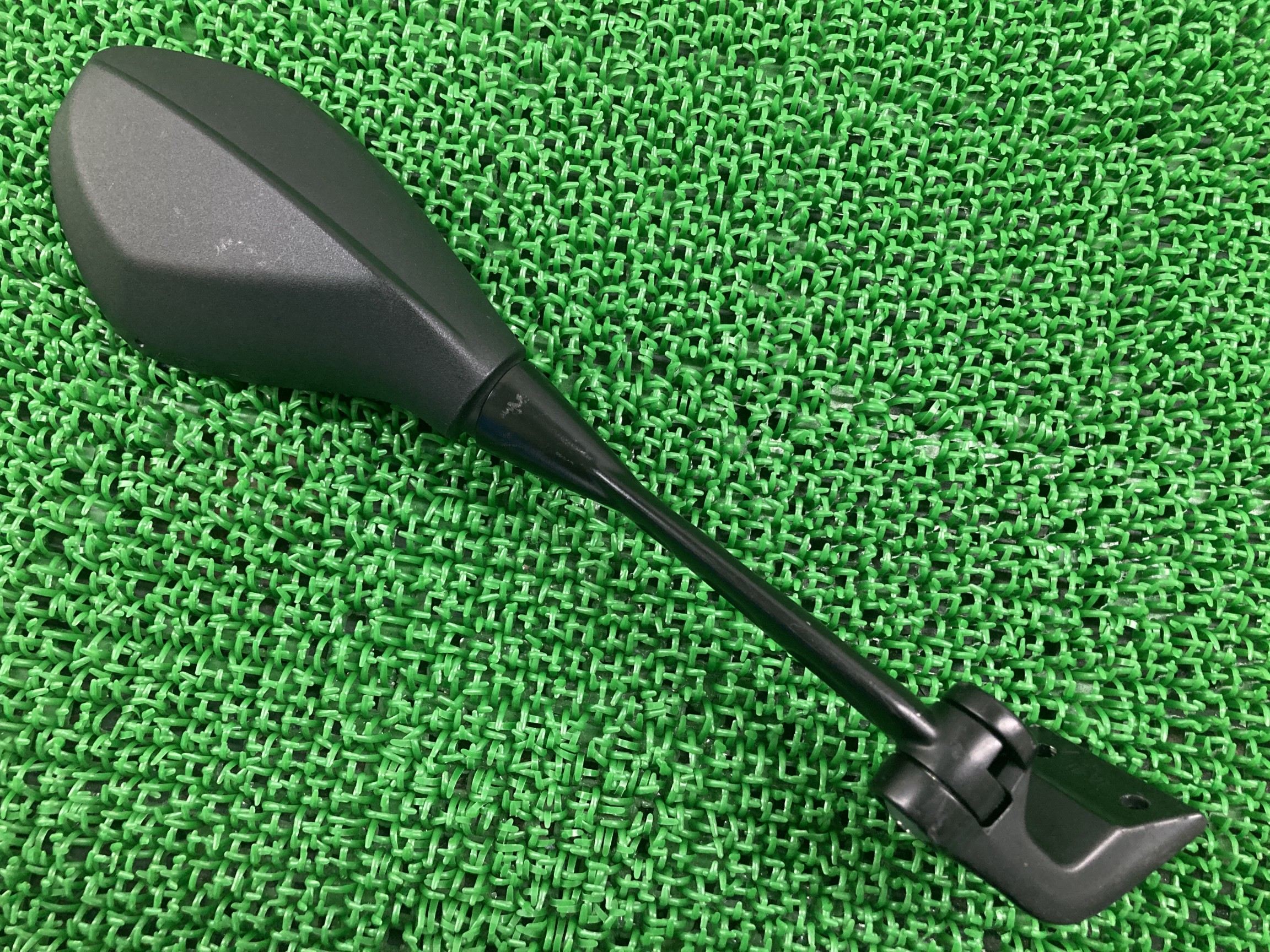 RnineTレーサー ミラー 右 FB-327/000512/000532 BMW 純正 バイク 部品 FB-327 000512 000532 おすすめ品 割れ欠け無し 安心ノーマル 即日発送 車検 Genuine 【中古】 eJ|ティーエスパーツ 店