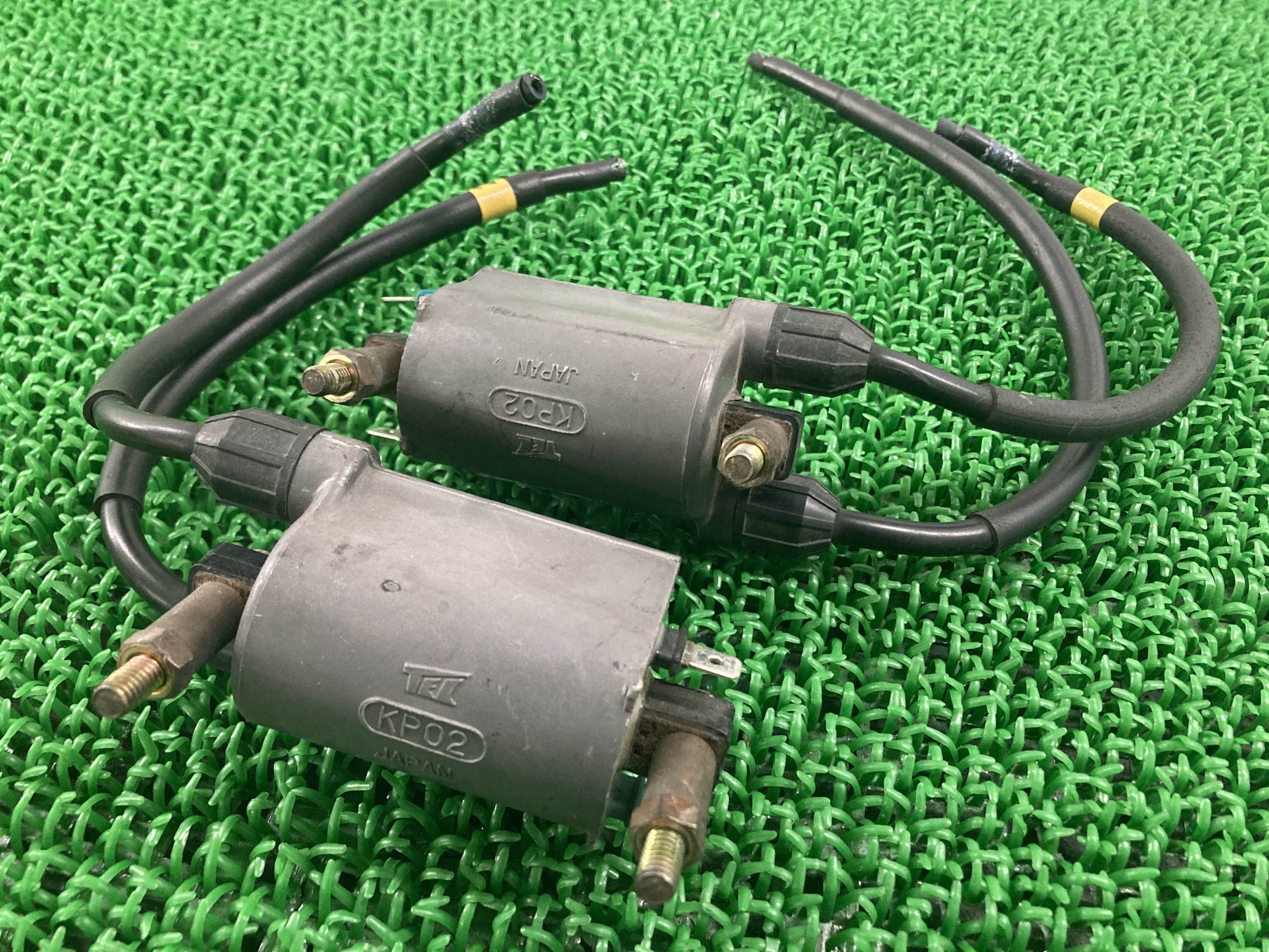 ゼファー400 イグニッションコイル KP02 カワサキ 純正 バイク 部品 ZR400C プラグコード 機能的問題なし 安心ノーマル 即日発送 車検 Genuine 【中古】 gM｜ティーエスパーツ　店