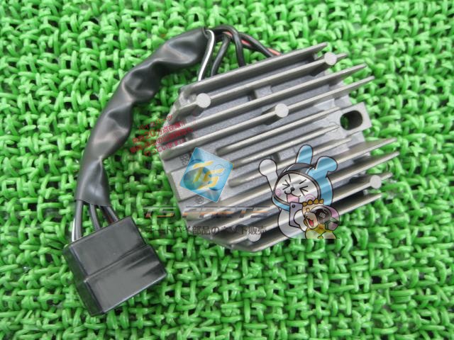 スカイウェイブ250 レギュレター 在庫有 即納 スズキ 純正 新品 バイク 部品 32800-14F01 レギュレーター 車検 Genuine 25