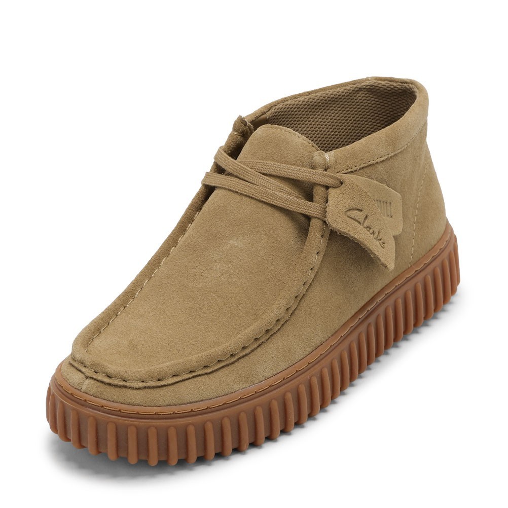 クラークス Clarks 26173663 メンズ靴 靴 シューズ 3E相当 カジュアル シューズ モカシン 厚底 軽量 Torhill Hi トーヒルハイ スエード クッション性 耐久性 クラシック トレンド 人気 ブランド サンドベージュ SP