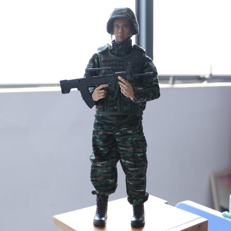 楽天市場】ドラゴンモデルズ SAS 特殊空挺部隊 アクシフィギュア 1982