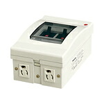 BEDS22031R5＜br /＞Panasonic 電設資材 手元開閉器 ケースブレーカ＜br /＞コンセント付 屋内用 単体露出工事用＜br /＞単相専用 漏電保護用＜br /＞ER型 極数素子数2P1E 定格電流20A