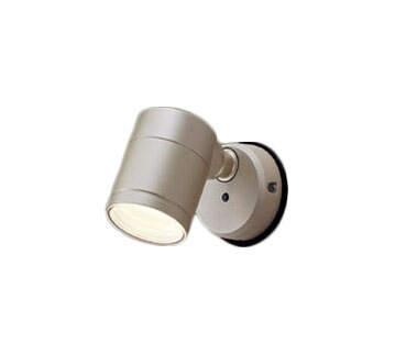 XLGE1007CE1LEDフラットランプ対応 エクステリアスポットライト 電球色拡散タイプ 防雨型 壁面・天井面取付専用白熱電球60形1灯器具相当 非調光Panasonic 照明器具 屋外用 玄関・軒下などに センサーなし|照明ライト専門タカラshopあかり館