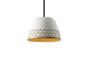 XLGB1047CU1LEDフラットランプ対応 ペンダントライト 鉄鋳物セード 直付タイプ白熱電球60形1灯器具相当 拡散タイプ シンクロ調色明るさフリーPanasonic 照明器具 天井照明 吊下げ 要電気工事｜照明ライト専門タカラshopあかり館