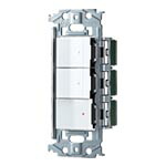 WNSS51558W＜br /＞SO-STYLE スイッチ・取付枠セット品 マット仕上げ＜br /＞ほたるスイッチC(3路(C)・片切(B)両用)×2・パイロットスイッチC(3路(C)・片切(B)両用)(0.5A)＜br /＞Panasonic 電設資材 デザイン配線器具