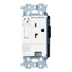 WTL35143W＜br /＞感熱・トラッキングお知らせコンセント＜br /＞15A・20A兼用埋込アースターミナル付接地コンセント(250V)＜br /＞Panasonic 電設資材 アドバンスシリーズ配線器具