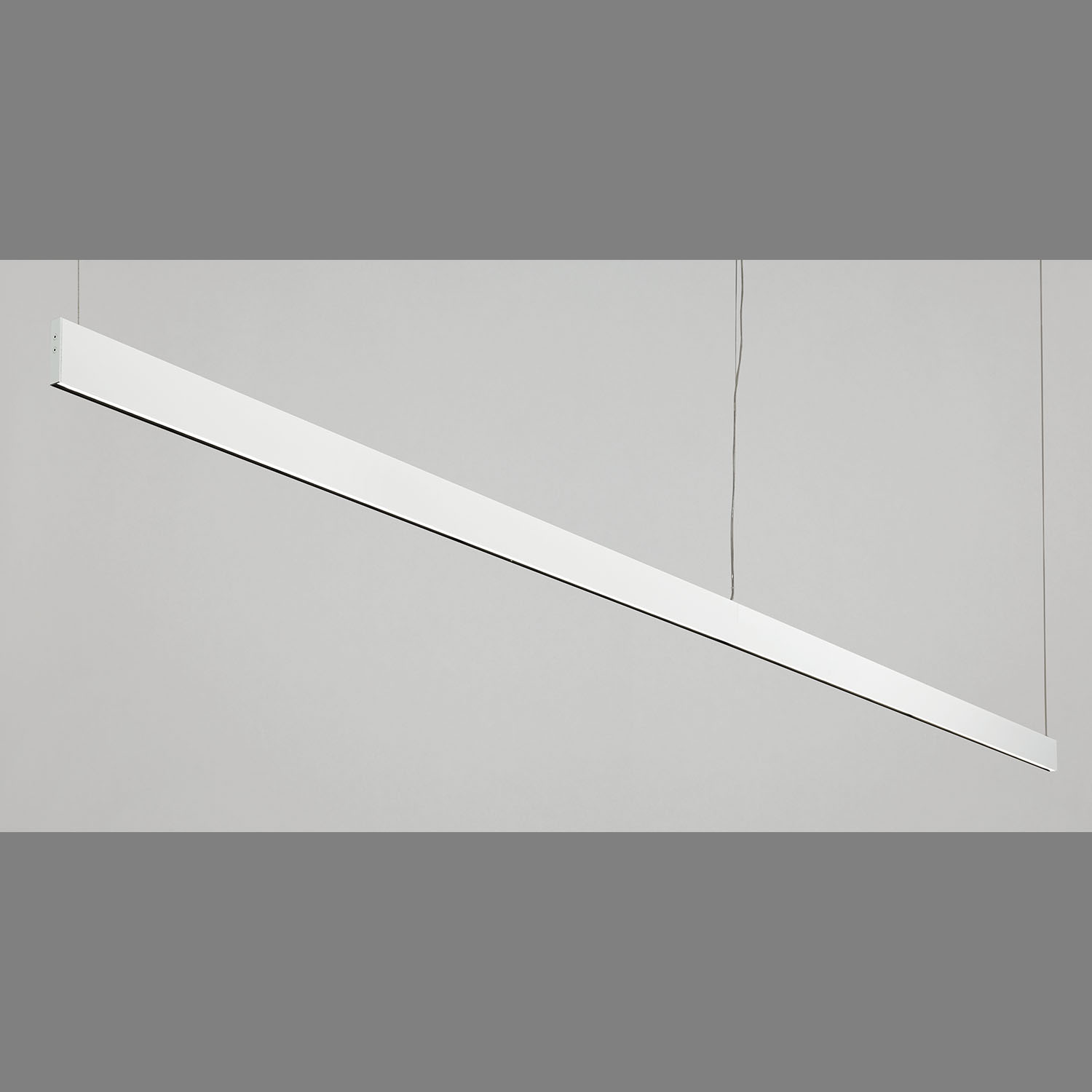 PD-2682-W＜br /＞LED一体型 ベースライト ブレードライン フィンチ 上下配光 FHF32W×2相当＜br /＞連結用右端部 PWM調光対応 白色＜br /＞山田照明 照明器具 オフィス用 ライン照明 テクニカルライト
