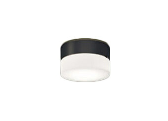 XLGE5005CE1＜br /＞エクステリア ブラケット/シーリングライト LEDフラットランプ対応 白熱電球60形1灯器具相当＜br /＞天井直付型・壁直付型 防雨型 拡散 温白色 調光不可＜br /＞Panasonic 照明器具 屋外照明 玄関灯 勝手口灯
