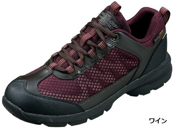 dunlop hiking shoes Cinosural International School