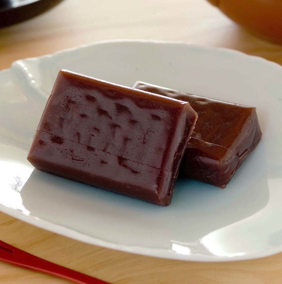 楽天市場 三杯もち一口サイズ 赤あん 4個入りパック秋田で五代 手に継ぐ伝統菓子 秋田つじや楽天市場店 楽天市場 三杯もち一口サイズ 赤あん 4個入りパック秋田で五代 手に継ぐ伝統菓子 秋田つじや楽天市場店