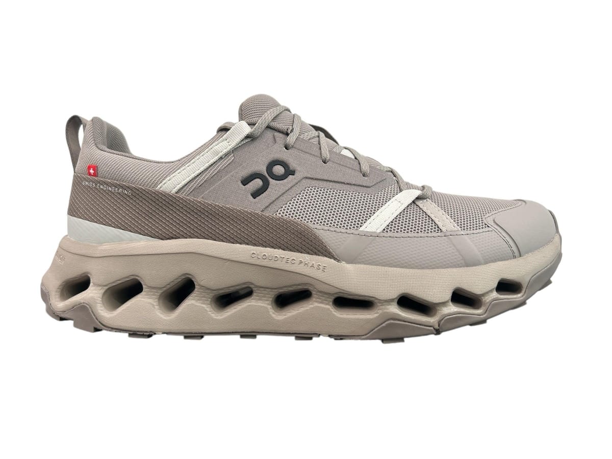 On(オン) メンズ Cloudhorizon Fog | Desertトレッキングシューズ 18,774円