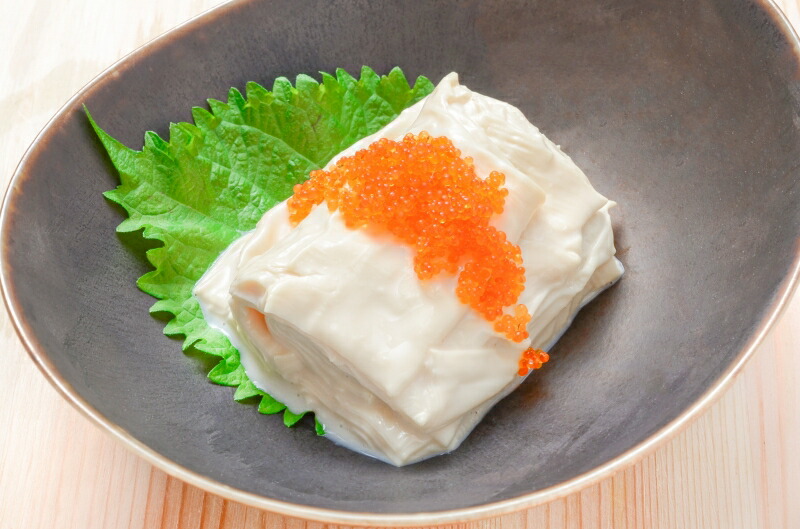 市場 とびっ子 とびうおの卵のダシ醤油漬け とびっこ軍艦 とびっこ 140g とびこ とび子 トビッコ カリフォルニアロール とびらん プチプチした食感が旨い