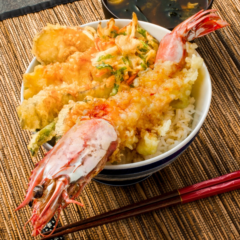 驚きの超特大サイズ 天然のシータイガーは食べ応え抜群 q 天ぷら 築地市場 海老フライなど様々なお料理でお楽しみ下さい 冷凍 魚介類 水産加工品 送料無料 シータイガー 16尾 約30cm 1 5kg 2箱 天然 特大 超特大 エビ えび 海老 加熱用 冷凍 q バーベキュー