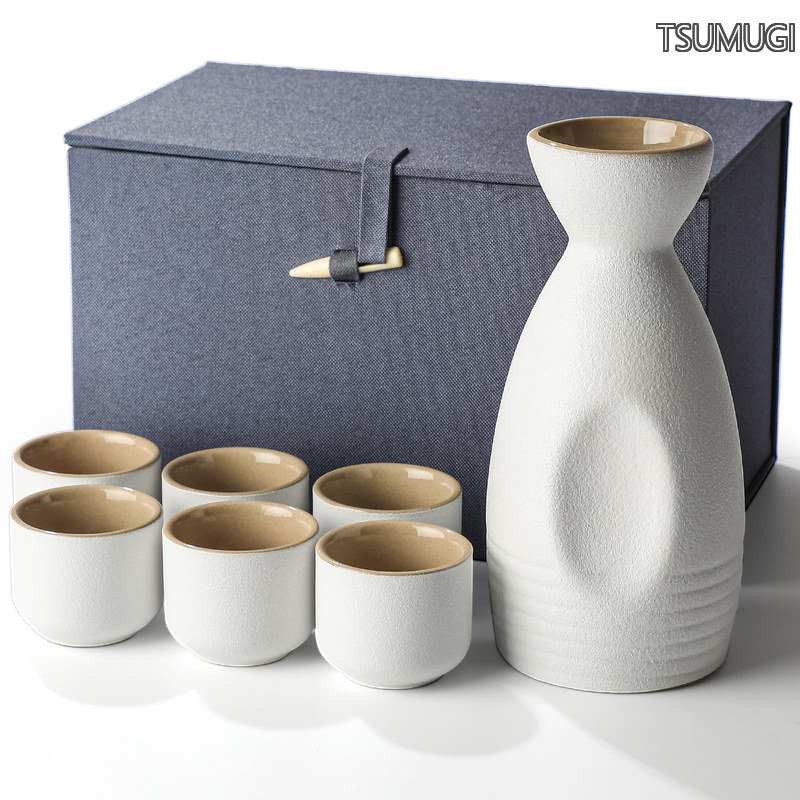 【貨物輸送無料】冷酒器 酒器書き割り 和酒書き割り 冷酒書き割り 言い慣わし瀬戸もの 250ml徳利1個 ぐい呑みき30ml6個付き添い人 錦盒入り
