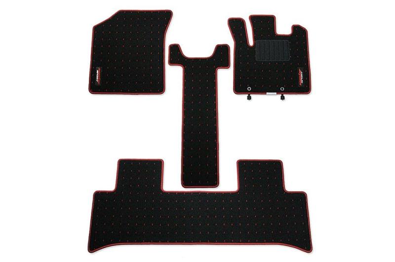 SPORT フロアマット ソリオ/バンディット[MA15S]/デリカ D:2[MB15S]用 ブラック×レッド 894550-4900M