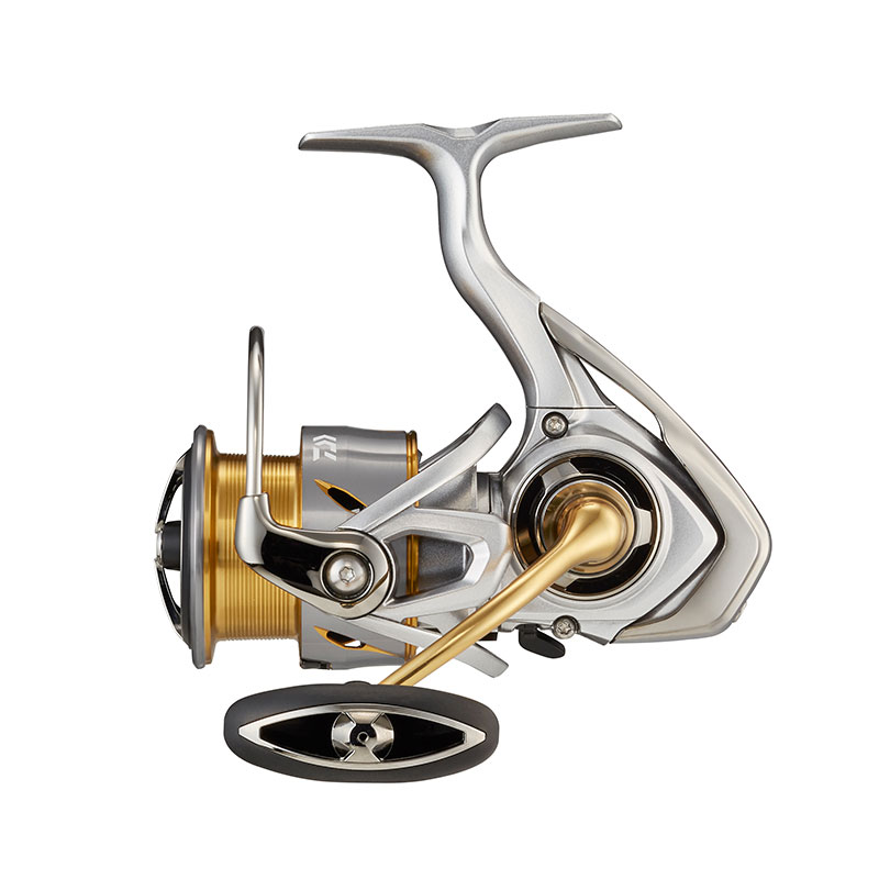 美品 ダイワ 15フリームス4000 DAIWA 15 FREAMS4000 楽天市場】ダイワ(Daiwa) 15フリームス 4000 【釣具 釣り具