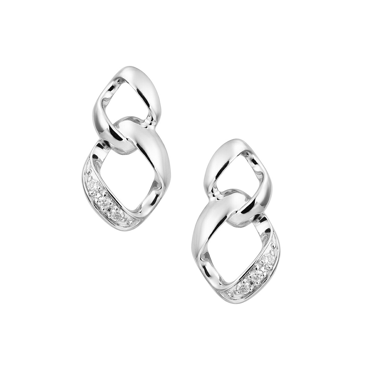 プラチナダイヤモンドピアス