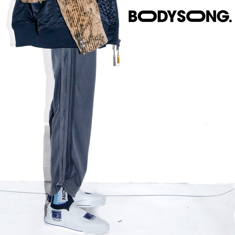 PIGMENT TRACKP F25 BS259604 ブランド BODYSONG. ボディソング トラックパンツ レディース メンズ ジャージ セットアップ 可能 下 トラック パンツ ピグメント 無地 ライン おしゃれ 可愛い カジュアル グレー 国産 日本製 2026 春 春夏 夏|TTClub