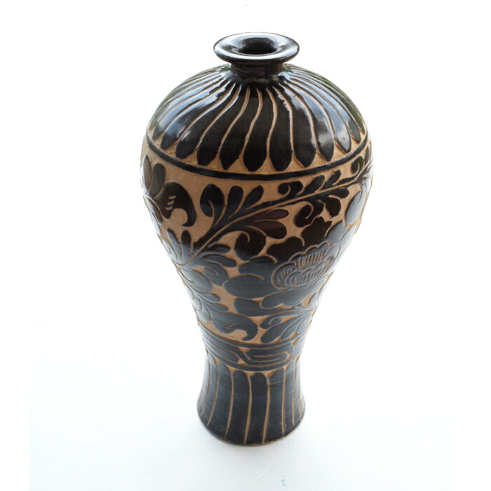 宋代ふう 磁州窯　壺、花瓶　黒釉纏枝紋　梅瓶/骨董｜つばきやCRAFTS 18,200円