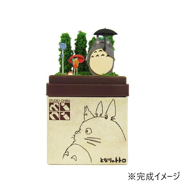 となりのトトロ バス停 スタジオジブリ コミニカ　ジブリ Amazon | コミニカ 「となりのトトロ」バス亭トトロ(サツキ&めい