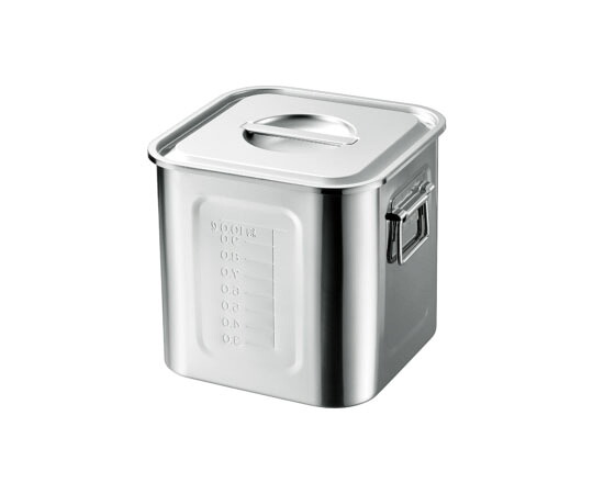 ★ポイント最大16倍★【全国配送可】-AG　18-8目盛付角キッチンポット　30cm（25.0L） 赤川器物製作所 型番 12300 　JAN 4560127490161 aso 63-5609-39 ●在庫品 納期約 6営業日-【医療・研究機器】