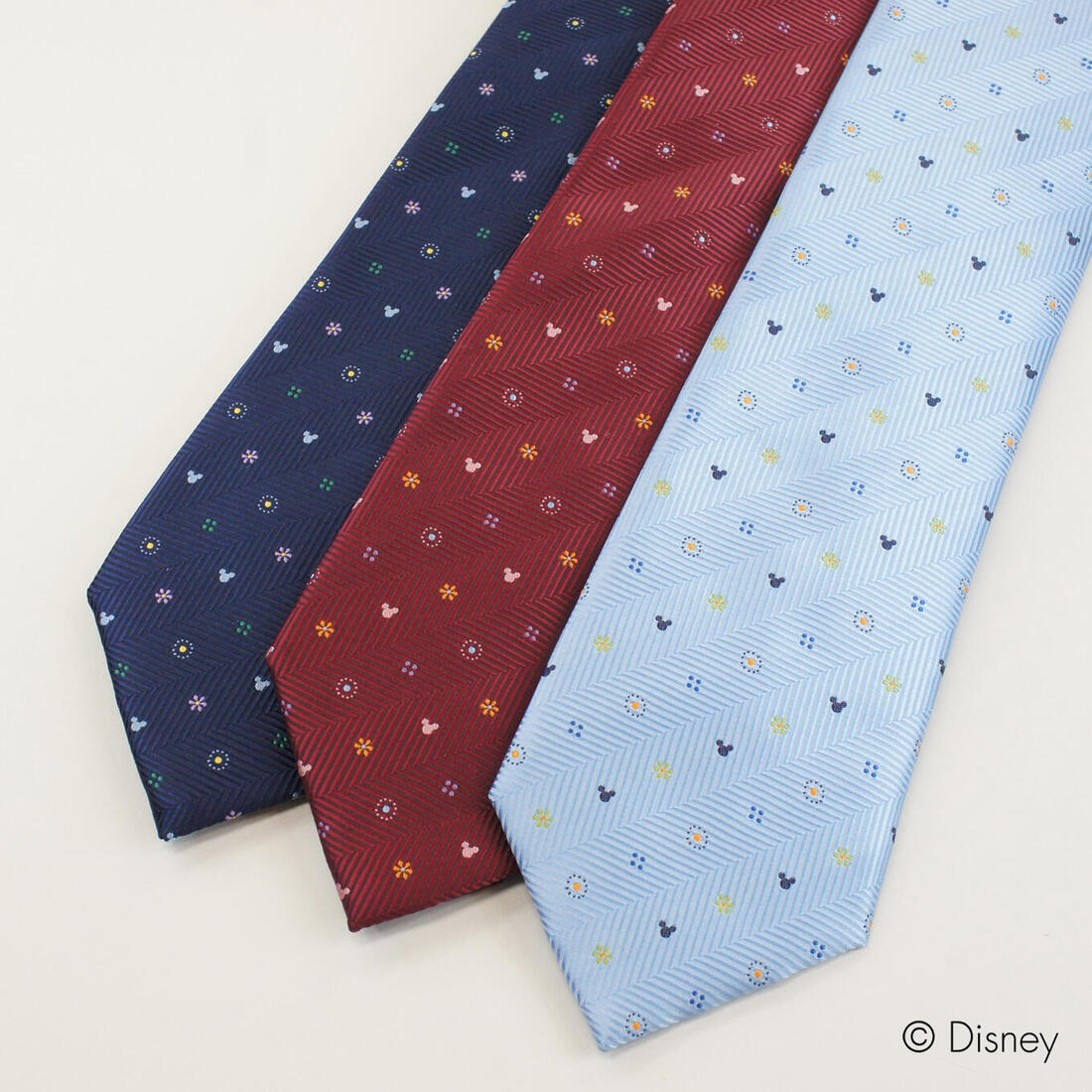 楽天市場 ディズニーネクタイ ミッキーマウス３つ丸ネクタイ ストライプ柄 ネイビー レッド ブルー Disney Necktie ポリエステル100 プレゼント ギフト新生活 新社会人 新入社員 フレッシャーズ ブランドネクタイ ネクタイブランド Wic R Shop