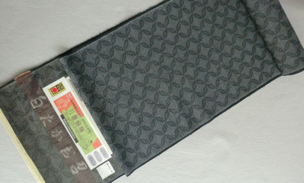 おしゃれきもの　着尺経済産業大臣指定　伝統的工芸品置賜紬　白鷹板締絣　小松織物工房　小松紀夫送料無料｜つむぎ屋