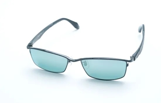 556glass Virginia.B（バージニアB） 黒眼鏡 オール季節  000024