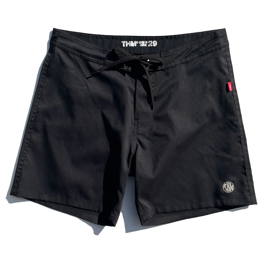 THE HARD MAN(ザハードマン)/ ストレッチ サーフパンツ ボードショーツ 水着 / Stretch standard baggies - BLACK / THM-0700 / 日本製 メンズ グリーン ロゴ 定番 シンプル ビーチ 水着 海パン WAX｜タータスストアー大阪