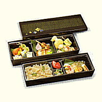 【楽天市場】[送料無料/業務用]2段 紙製 使い捨て弁当容器110-40 竹膳 (睦月/中仕切黒)セット 50個弁当(お弁当)のテイクアウトに