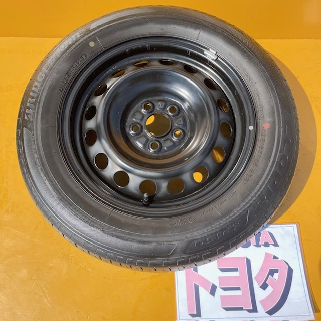 【中古】スペアタイヤ に最適＜br /＞トヨタ純正 スチールホイール、シエンタ (MXPC10G,MXPL10G､MXPL10G) 5.5J15+40、100/5穴＜br /＞＋4.7mm6分山2023年生産 ブリヂストンエコピアEP150＜br /＞185/65R15、１本価格、＜br /＞テンパータイヤ、応急用に最適、通常使用もOK