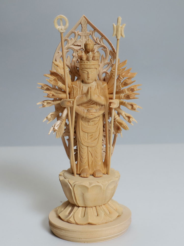 半風子菩薩 木彫り 仏像 \u003cBR\u003e遣りくち：純一無雑 / 原料品：桧