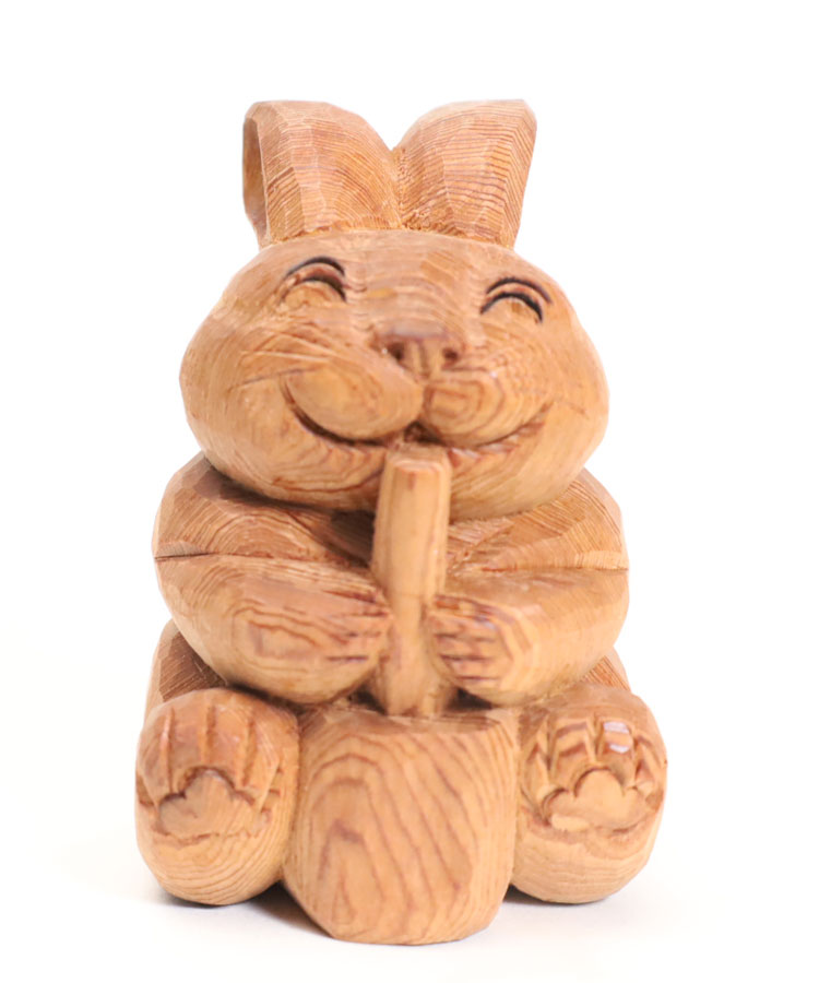 【締め高10糎】屋久杉 木彫り うさぎ \u003cBR\u003e一刀彫 / 原料品：屋久杉