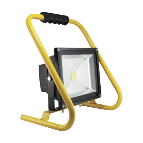 グリーンクロス LED充電式投光器 30W 三段調光 1135055104 1点