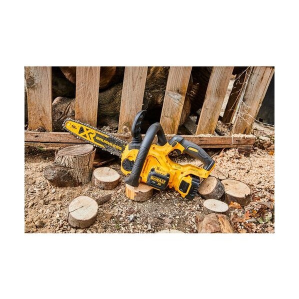 DEWALT 18Vチェーンソー（25糎） DCM565P1-JP 1台