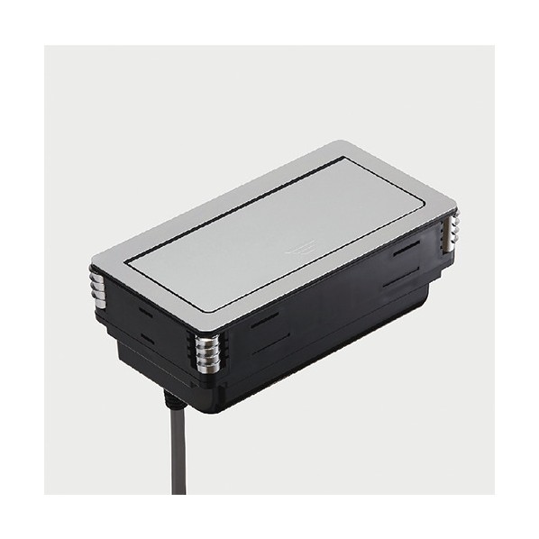 石黒製作所 フラットプッシュコンセント シルバー 電源3口/USB1口 シルバー G201-3E1U-S 1点|DIY FACTORY ONLINE SHOP