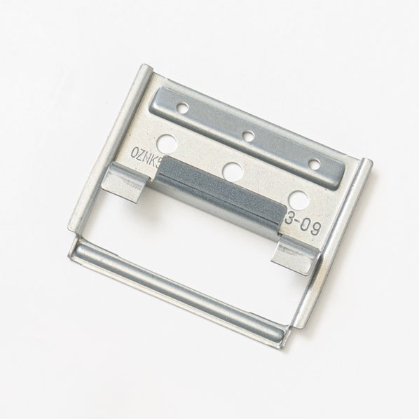 楽天市場】ニチハ【横張り金具工法一般部 留付金具 JE555 50個入