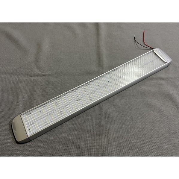 カーク産業 LEDライト60cm（スイッチ付/ホワイト） 607×93×H15mm ホワイト 0336-T 1個