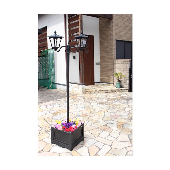 ※法人専用品※谷村実業 四角いプランター付きソーラーライト 2灯 TAN-793-2 1台｜DIY FACTORY ONLINE SHOP