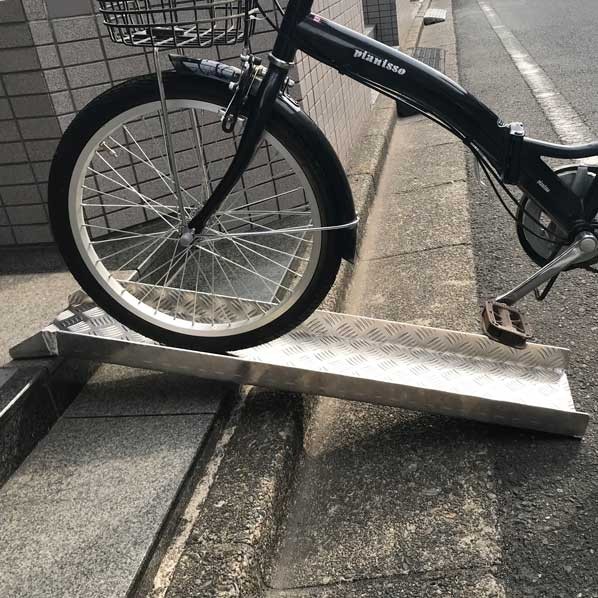 ミスギ アルミスロープ （自転車･バイク用スロープ） 幅210&times;奥行996&times;適合段差50?300mm RD-300 1枚｜DIY FACTORY ONLINE SHOP
