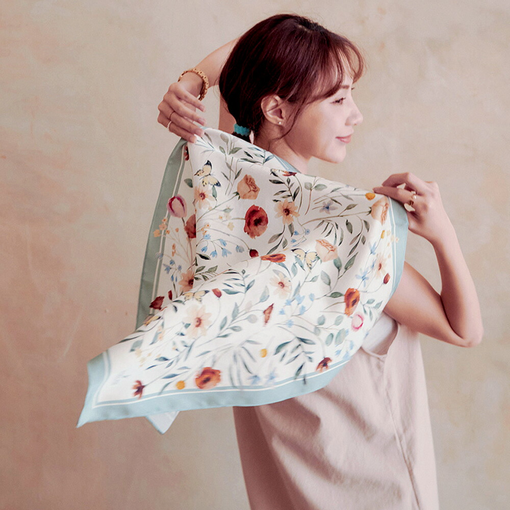 【3点購入で888円OFF】シルクスカーフ 3色選べる シルク100% 両面プリント スカーフ 60×60cm 100×100cm 正方形 花柄 大判【ninahoillustration】【台湾直送】【送料無料】